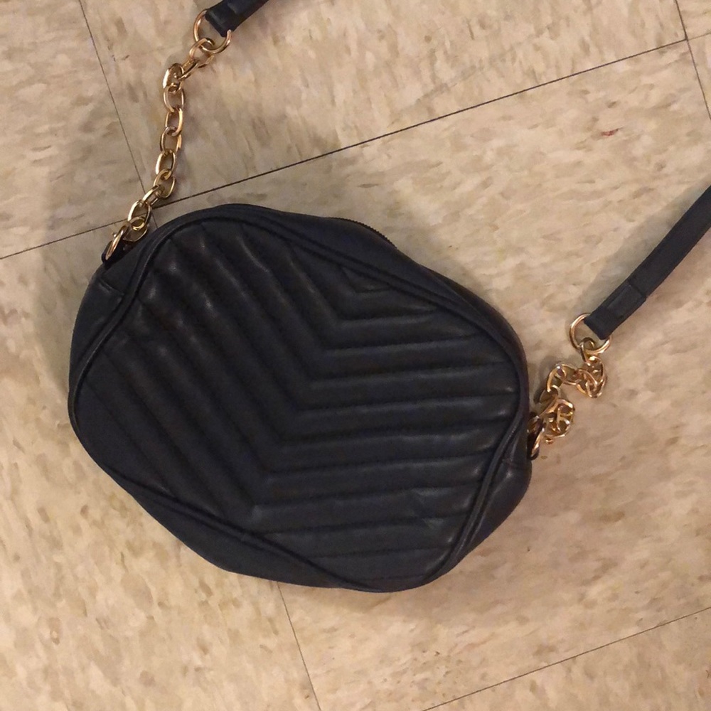 Navy blue cross body vintage bag